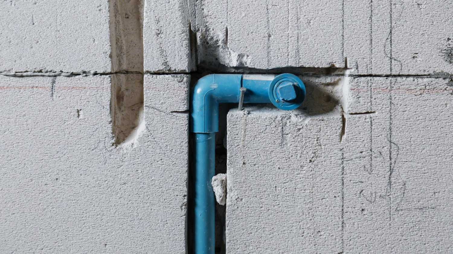 Você Sabe o que é Pressurização? Descubra Agora com a STOPVAZ!